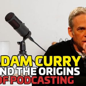 41 Adam Curry tuvo una idea: utilizar los archivos adjuntos de RSS, los llamados enclosures, y crear un programa que buscara automáticamente esos audios y los llevara hasta su iPod.
