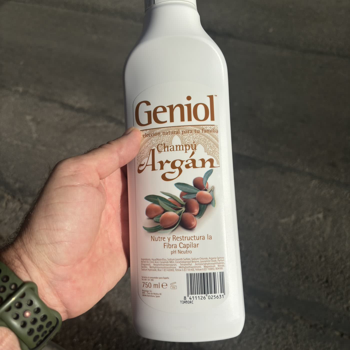 Los calvos también usamos champú